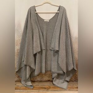 Calvin Klein Metallic Evening Wrap/Shawl Gray Poncho Sweater - One Size